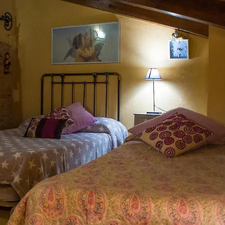 בית כפרי Casa Castane Puente de Domingo Florez