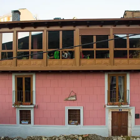 בית כפרי Casa Castane Puente de Domingo Florez